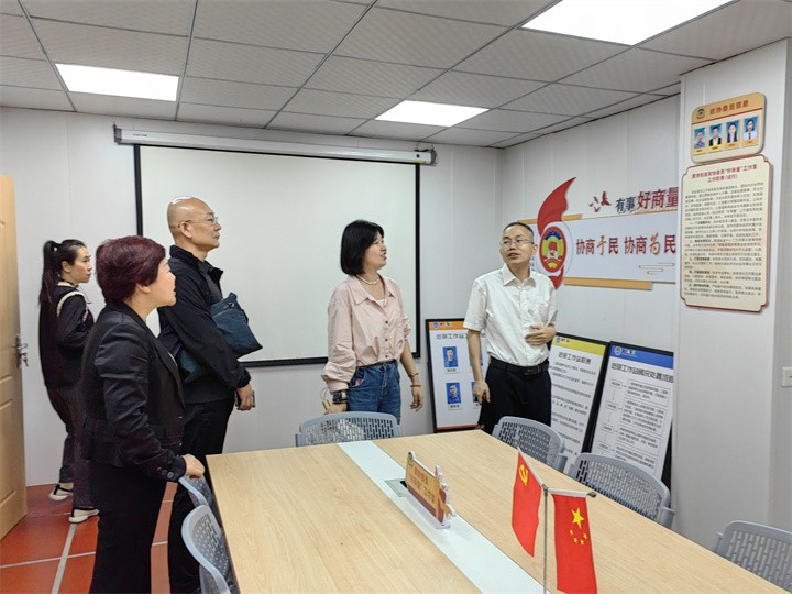 沈阳市政协考察组到我区考察01.jpg