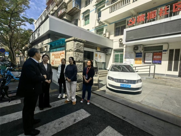 厦门市思明区政协开展春节前走访慰问工作 (2).jpg